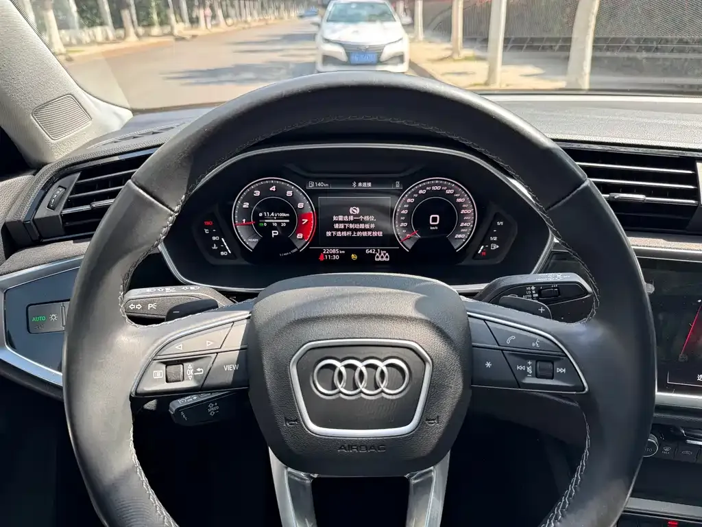 Audi Q3 2022 из CN, фото 5