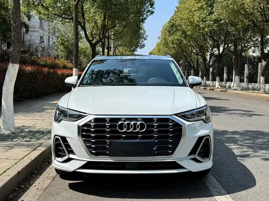 Audi Q3 2022 из CN, фото 9