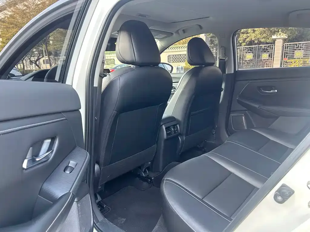 Nissan Sylphy 2021 из CN, фото 6