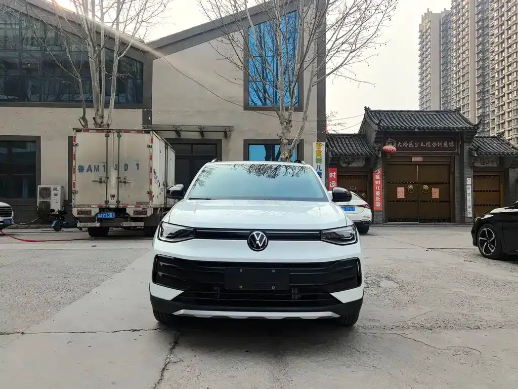 Volkswagen Tharu 2025 из CN, фото 6