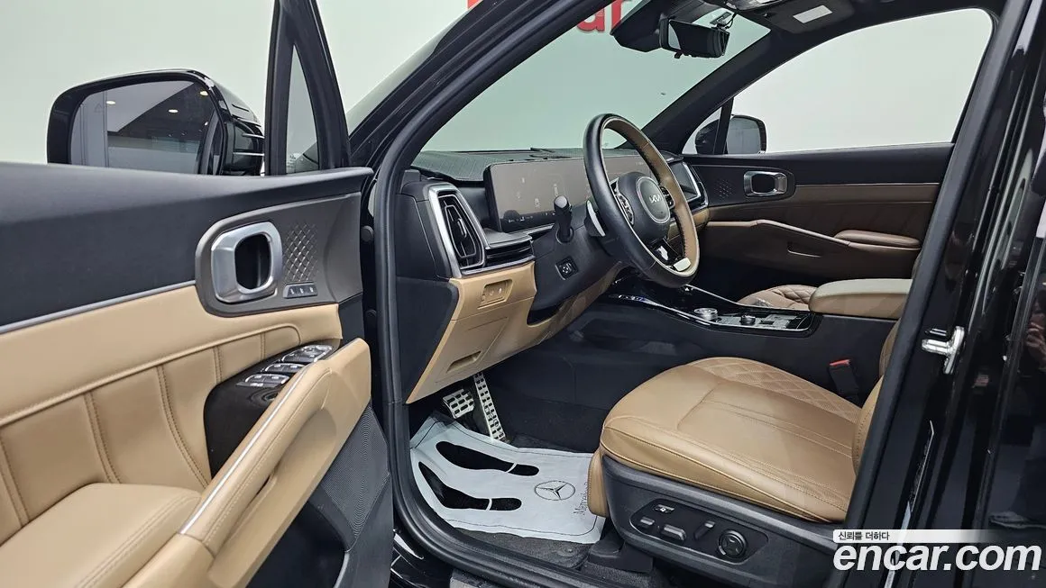 Kia Sorento — фото 9