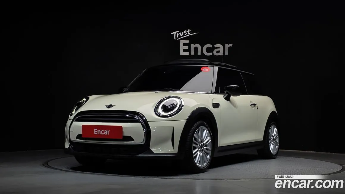 Mini Cooper Classic Plus