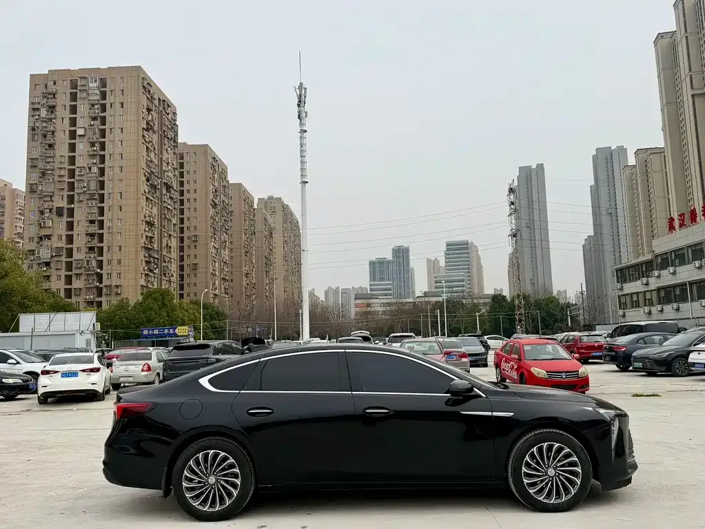 Buick LaCrosse 2024 из CN, фото 2