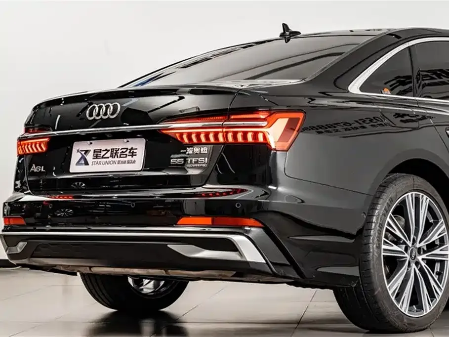 Audi A6L — фото 10