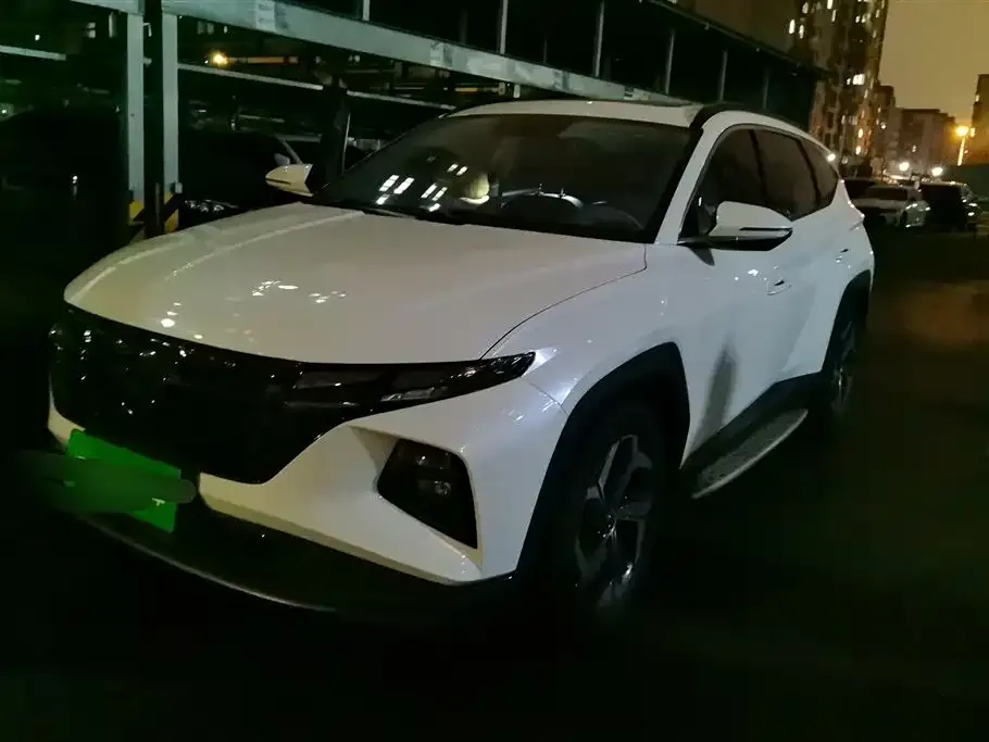 Hyundai Tucson 2023 из CN, фото 1