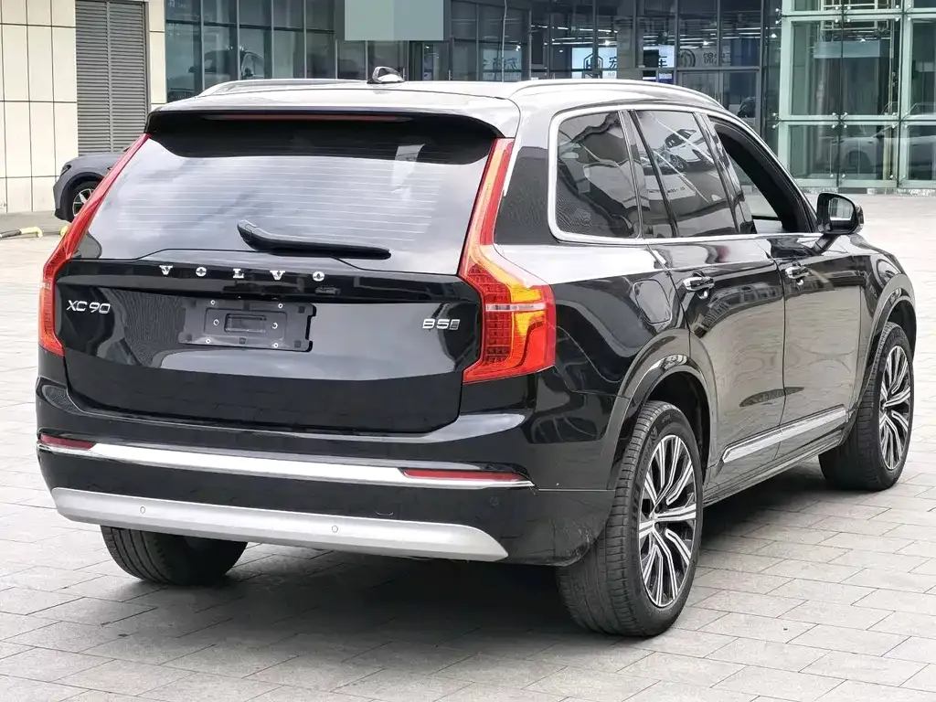 Volvo XC90 — фото 2