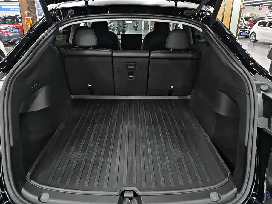 Tesla Model Y 2022 из CN, фото 10