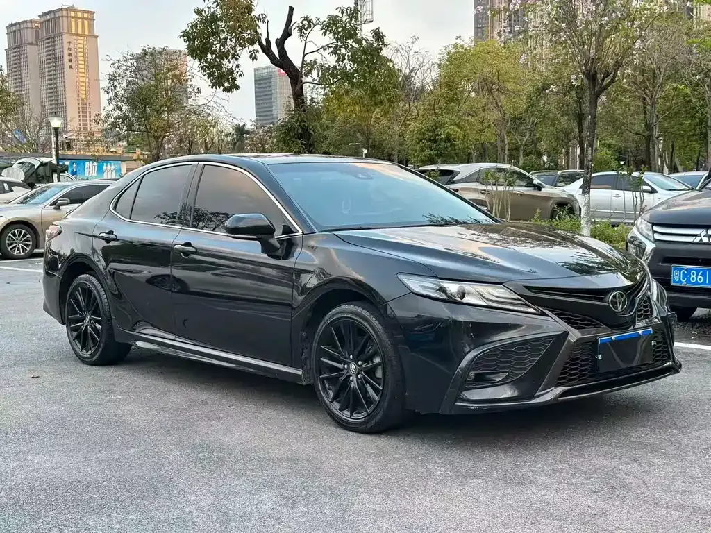 Toyota Camry 2022 из CN, фото 9