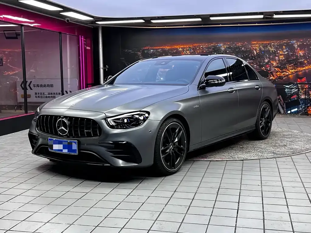 Mercedes-Benz E-Class AMG — фото 1