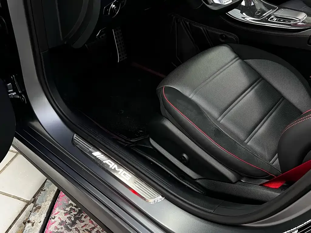 Mercedes-Benz E-Class AMG — фото 10