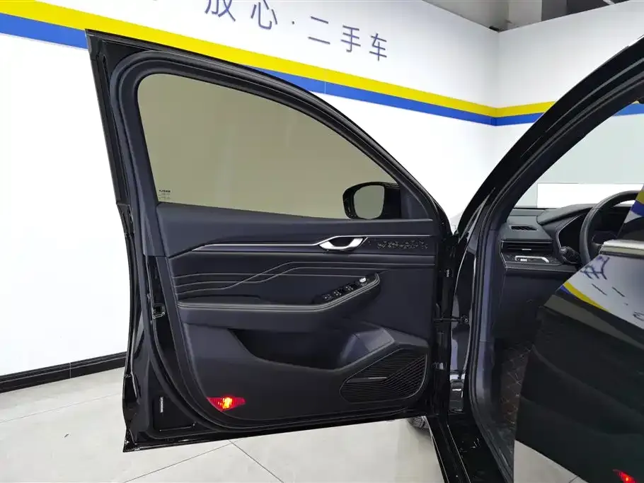 Geely Xingrui — фото 8