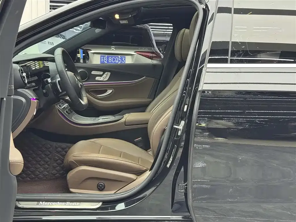 Mercedes-Benz E-Class 2023 из CN, фото 10