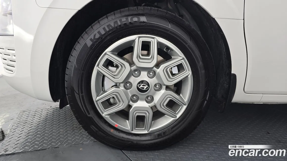 Hyundai Staria 2025 из KR, фото 8