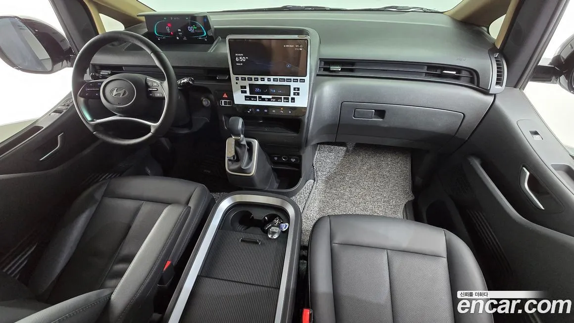 Hyundai Staria 2025 из KR, фото 9