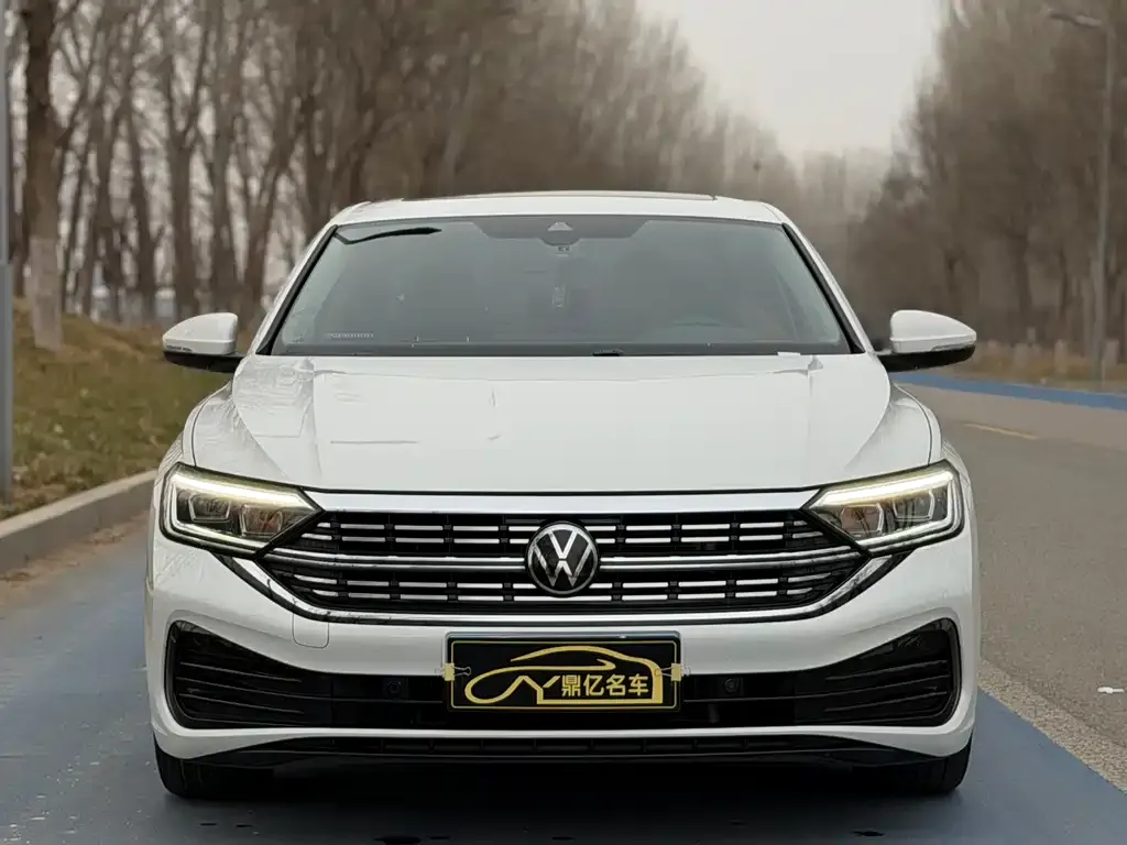 Volkswagen Sagitar 2023 из CN, фото 2