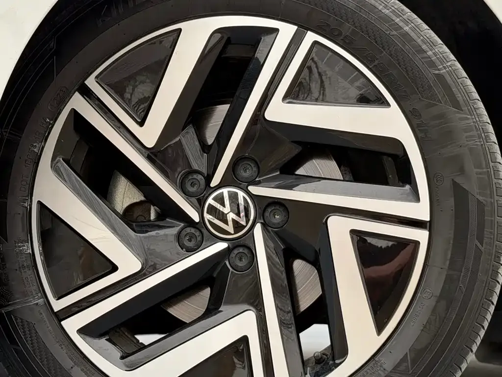Volkswagen Sagitar 2023 из CN, фото 4