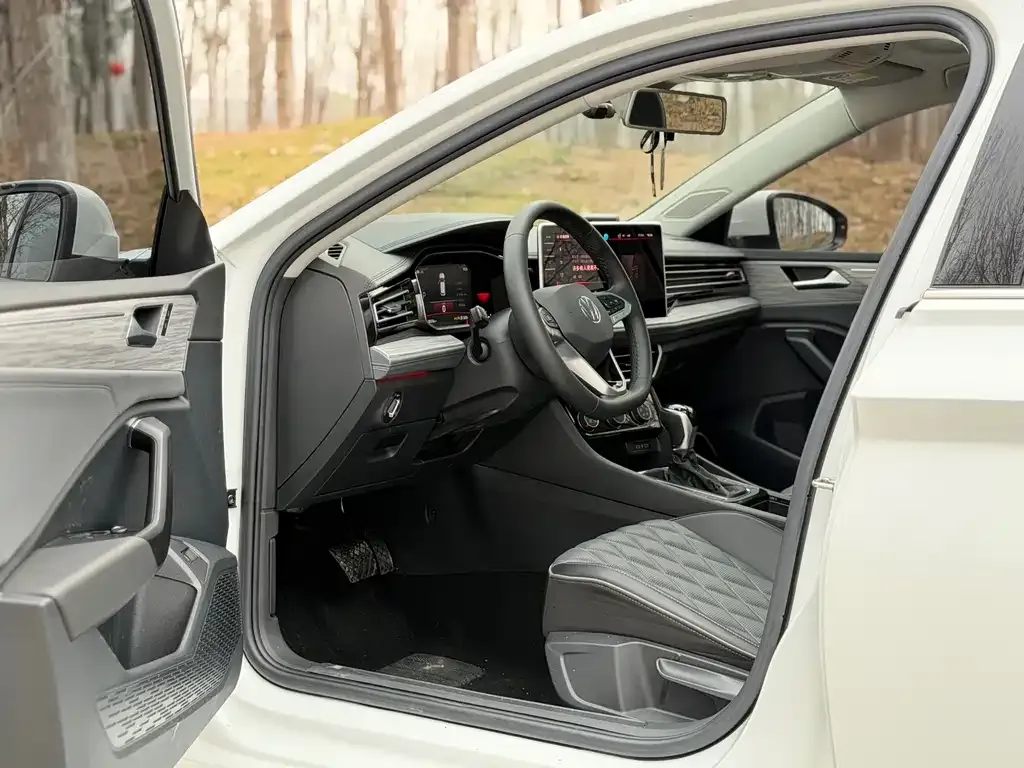 Volkswagen Sagitar 2023 из CN, фото 5