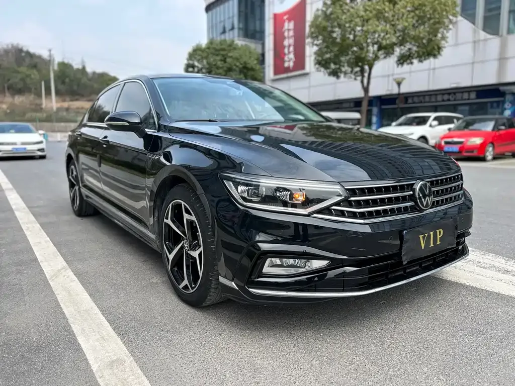 Volkswagen Magotan 2023 из CN, фото 3