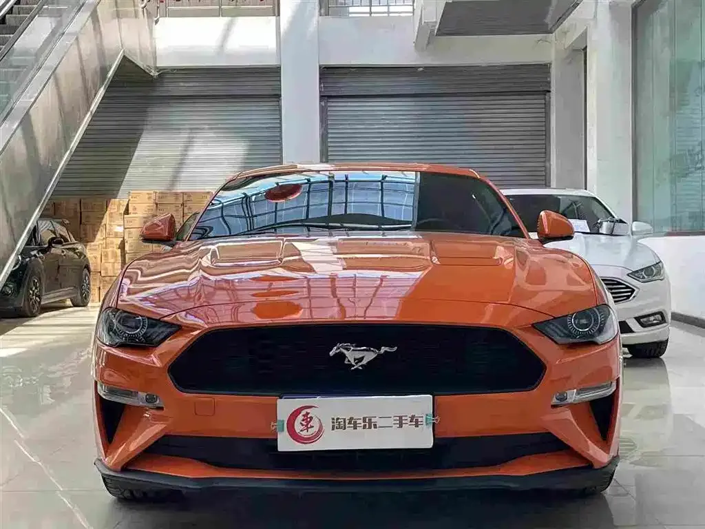 Ford Mustang — фото 2