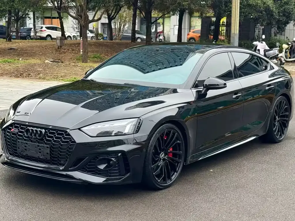Audi RS 5 2022 из CN, фото 1