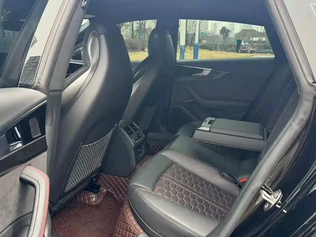 Audi RS 5 2022 из CN, фото 2