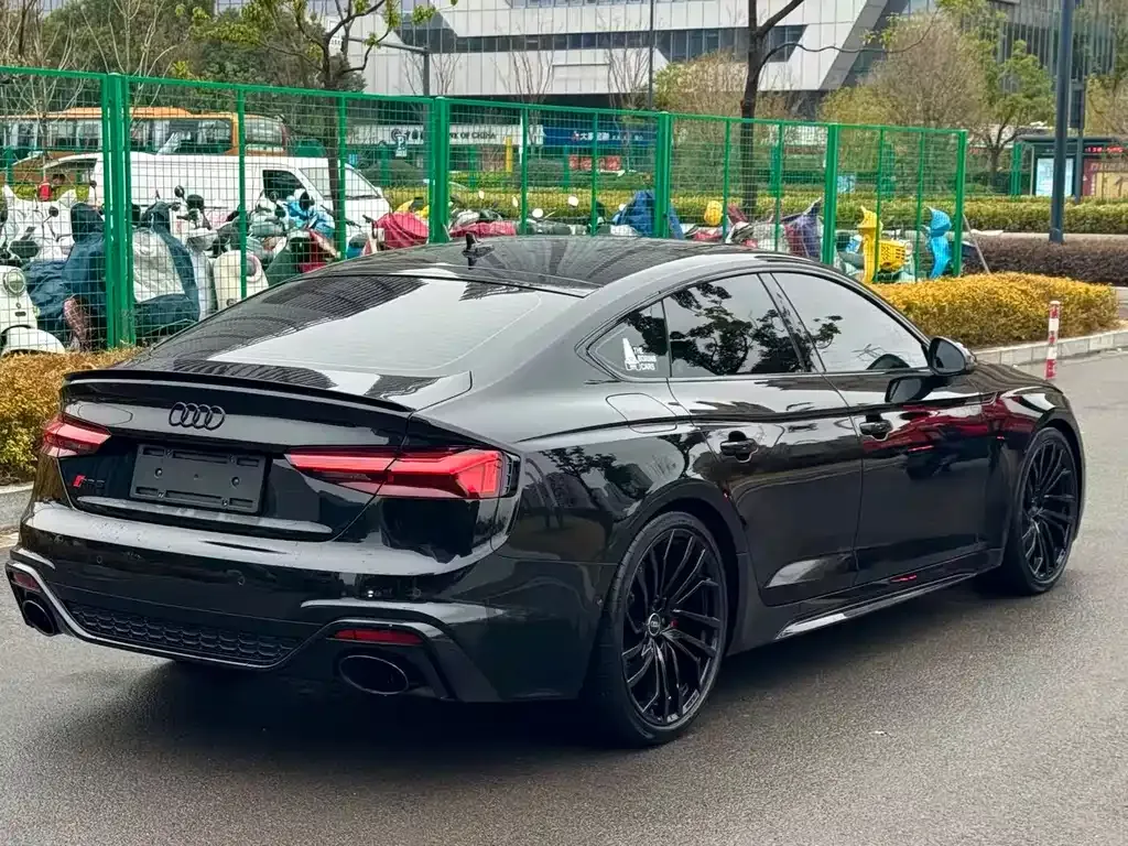 Audi RS 5 2022 из CN, фото 8
