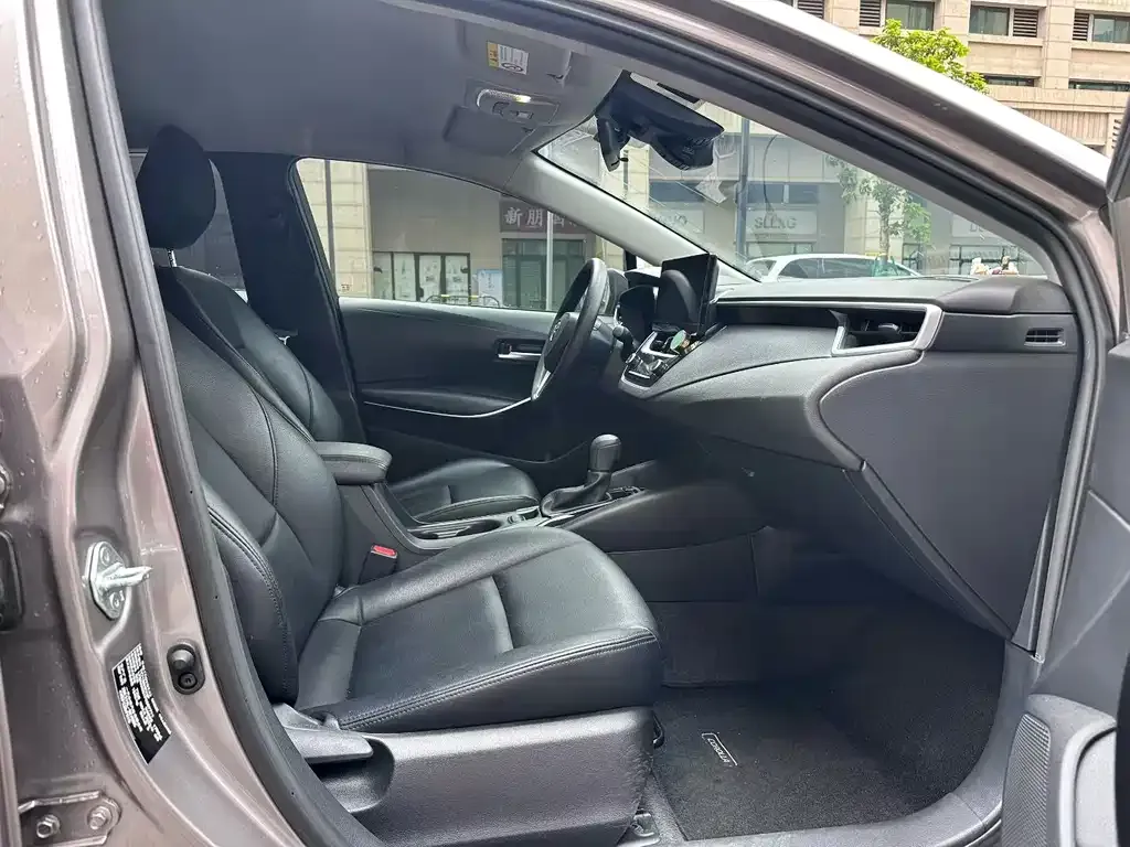 Toyota Corolla 2023 из CN, фото 4