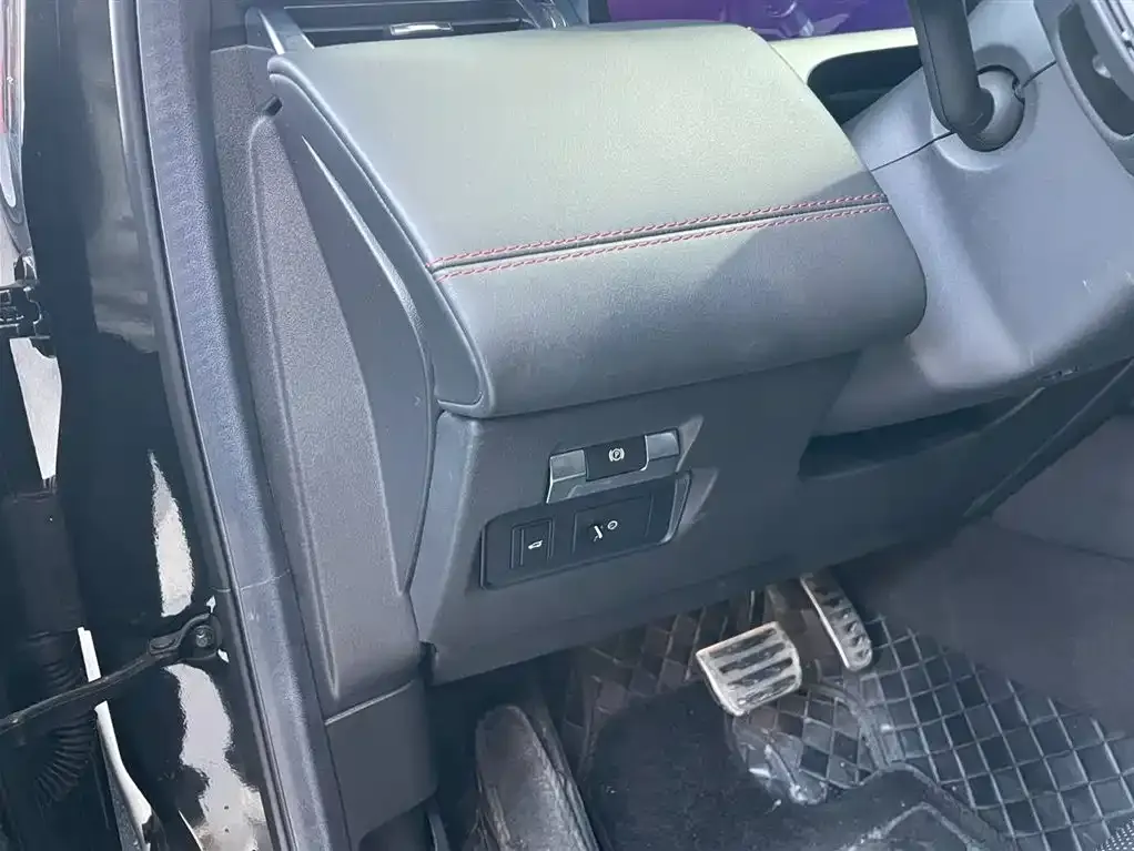 Land Rover Discovery Sport 2021 из CN, фото 9