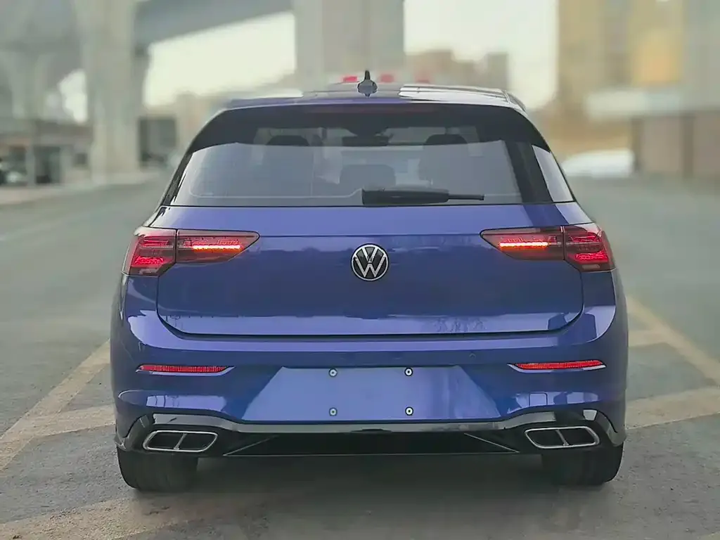 Volkswagen Golf 2021 из CN, фото 3