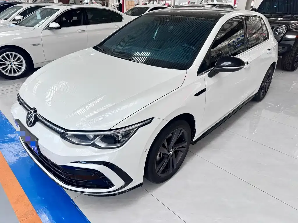 Volkswagen Golf 2022 из CN, фото 1