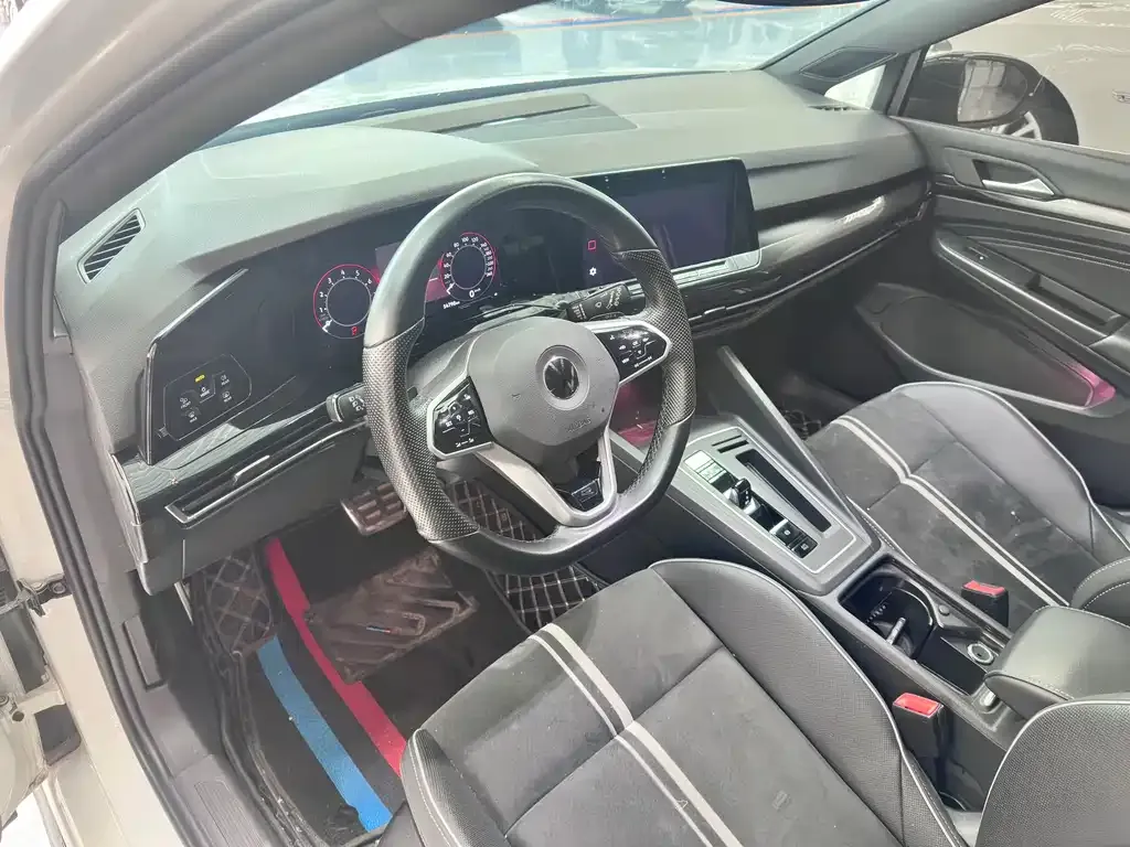Volkswagen Golf 2022 из CN, фото 8