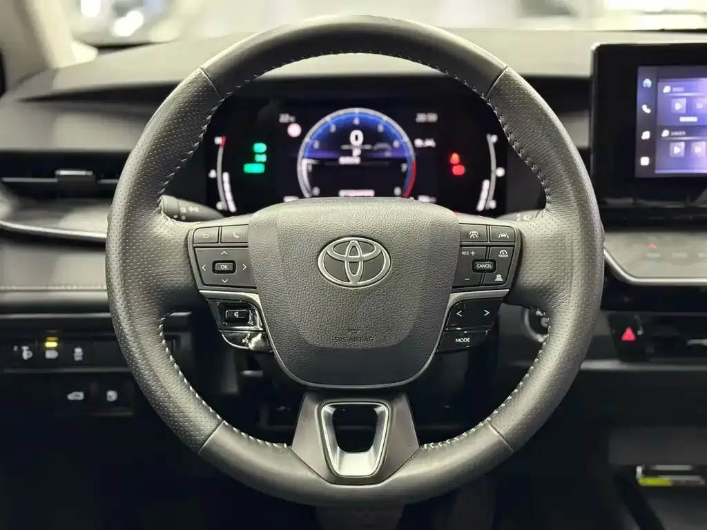 Toyota Camry 2024 из CN, фото 7