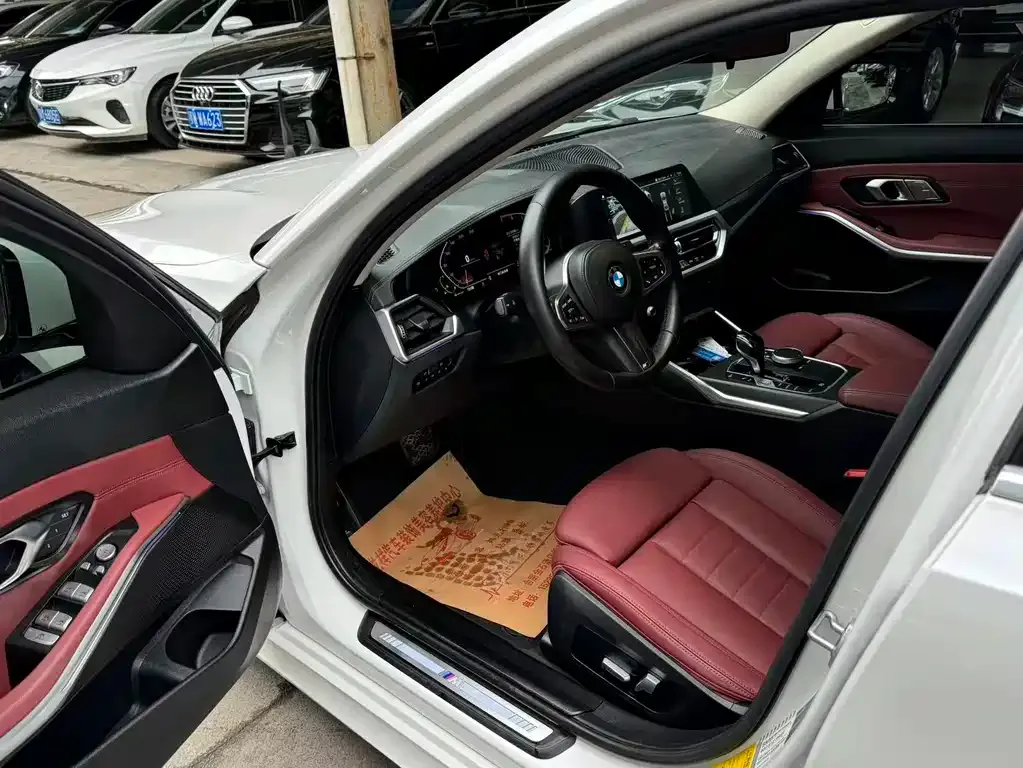 BMW 3 Series 2021 из CN, фото 5