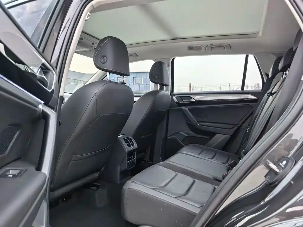 Volkswagen Tayron 2022 из CN, фото 9