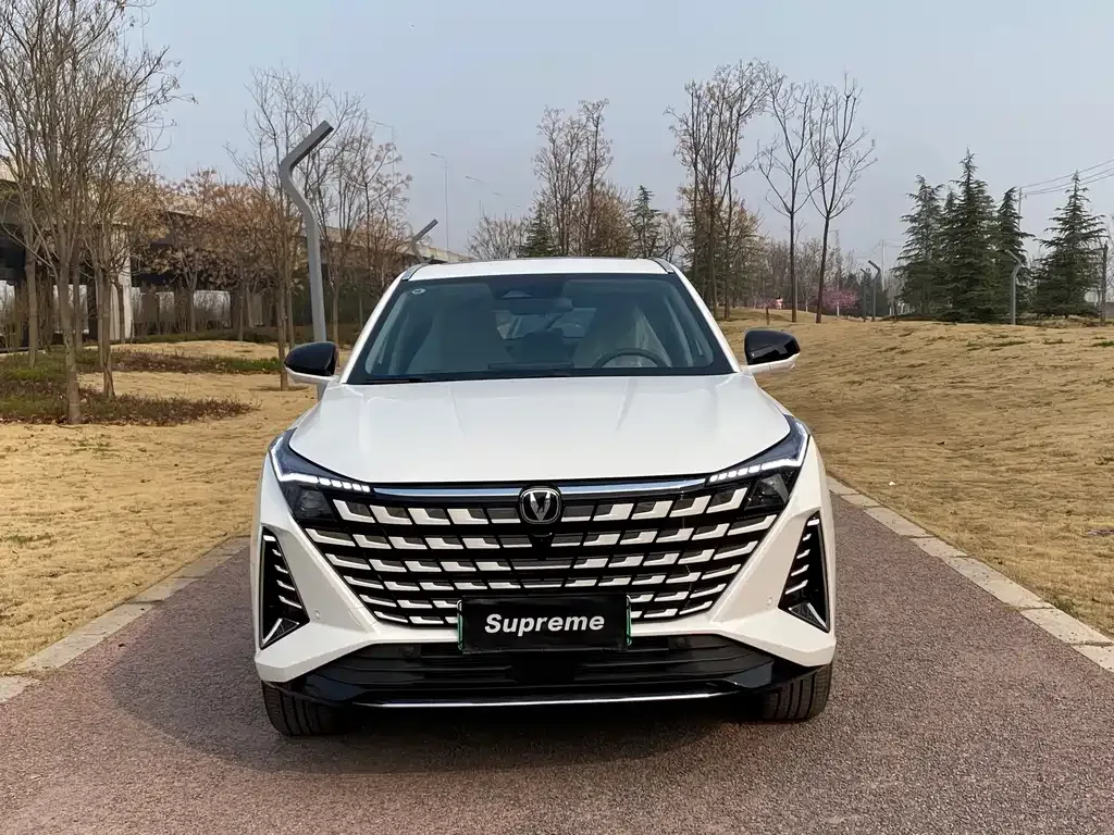 Changan UNI-Z New Energy 2026 из CN, фото 8