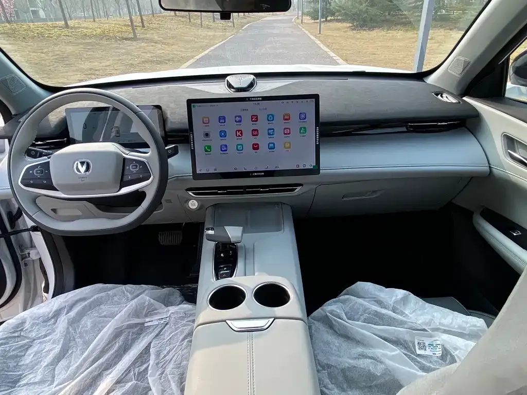 Changan UNI-Z New Energy 2026 из CN, фото 7