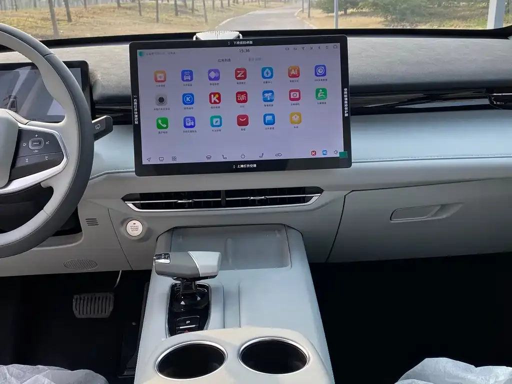 Changan UNI-Z New Energy 2026 из CN, фото 2