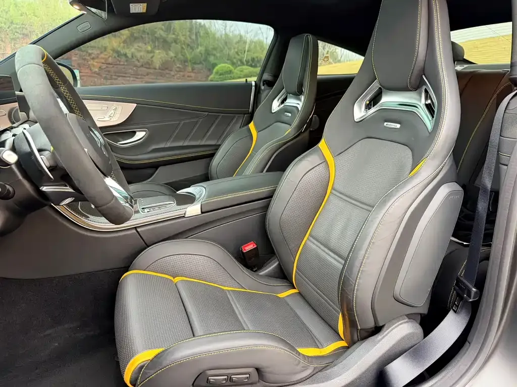 Mercedes-Benz C-Class AMG — фото 6