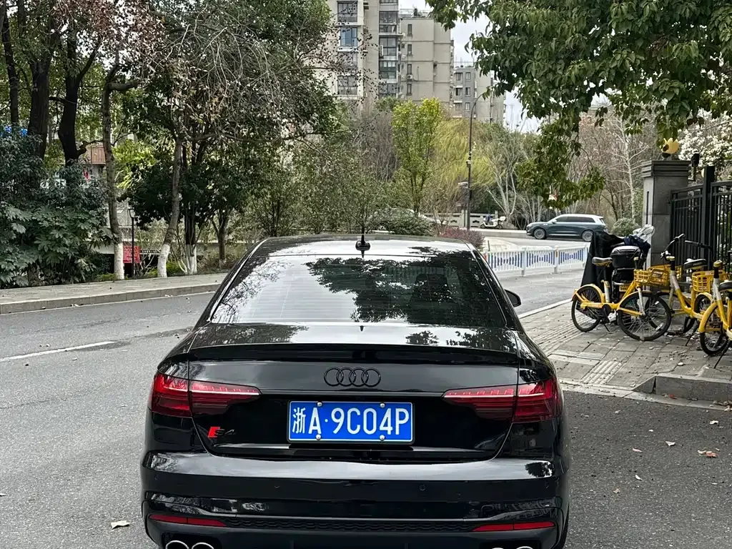 Audi S4 2023 из CN, фото 9