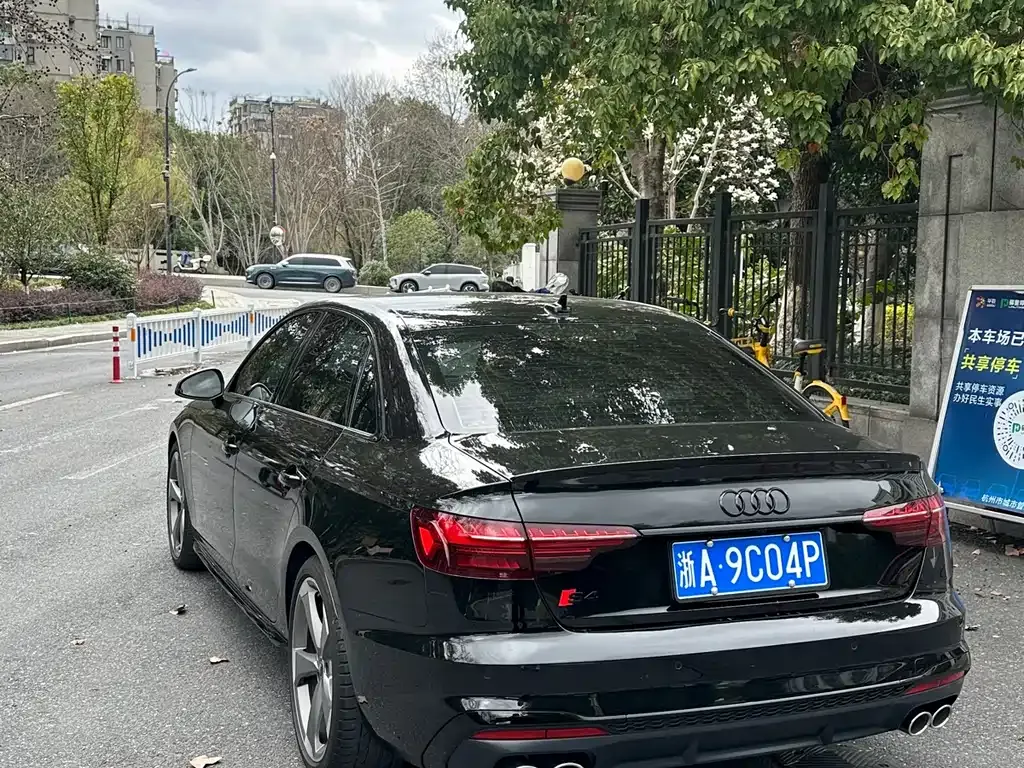 Audi S4 2023 из CN, фото 7