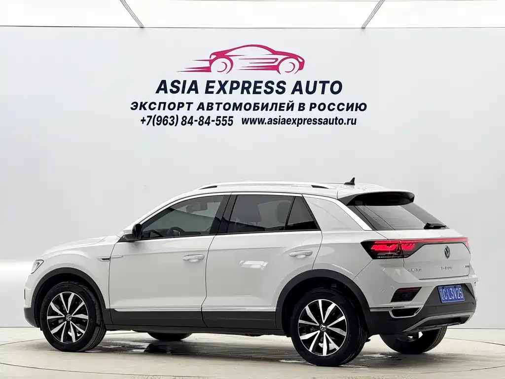 Volkswagen T-Roc 2023 из CN, фото 2