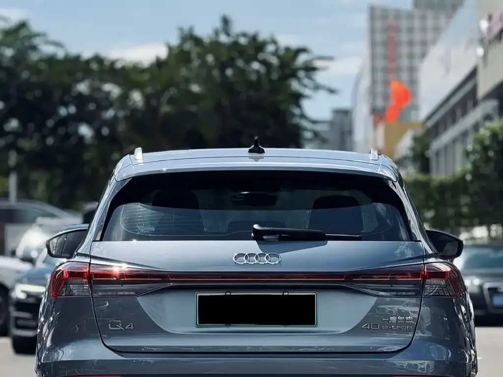 Audi Q4 e-tron 2023 из CN, фото 6