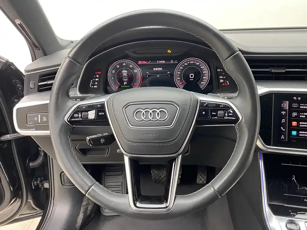 Audi A6L — фото 2