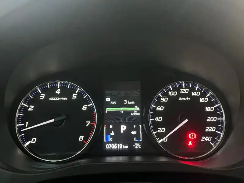 Mitsubishi Outlander 2021 из CN, фото 7