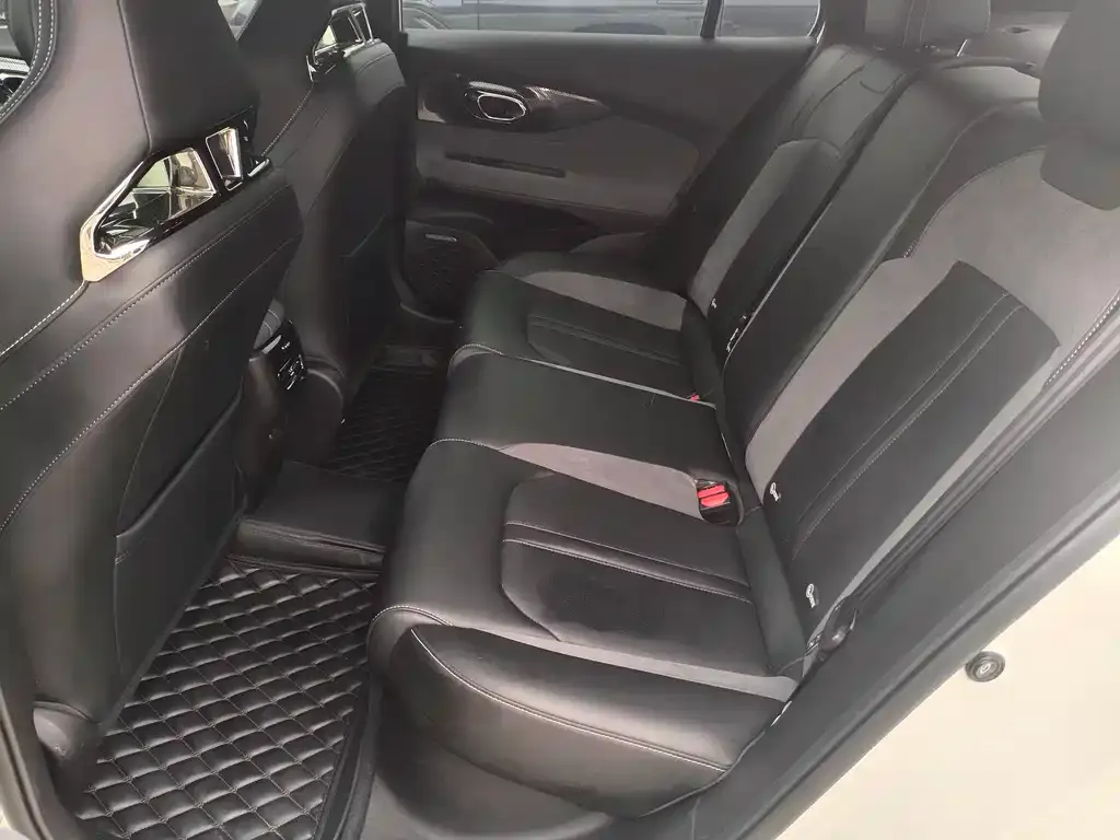 GAC Motor Shadow Leopard — фото 4