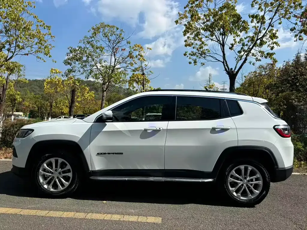 Jeep Compass 2022 из CN, фото 10