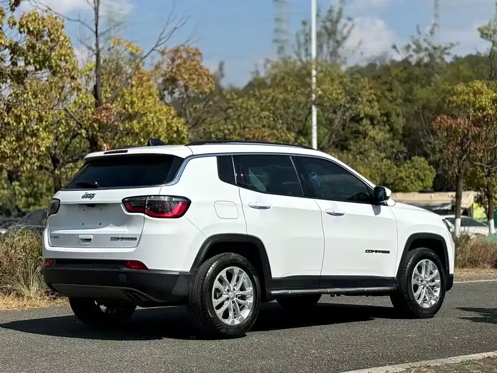 Jeep Compass 2022 из CN, фото 5
