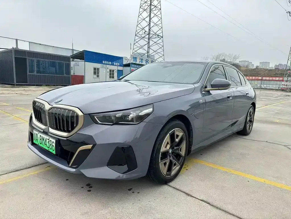 BMW i5 2024 из CN, фото 1