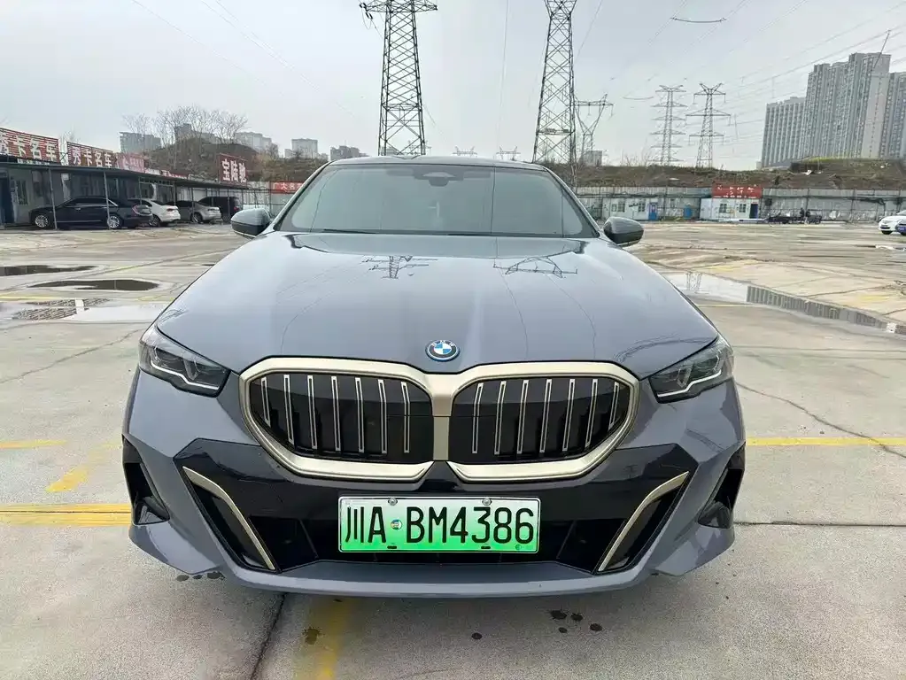 BMW i5 2024 из CN, фото 6