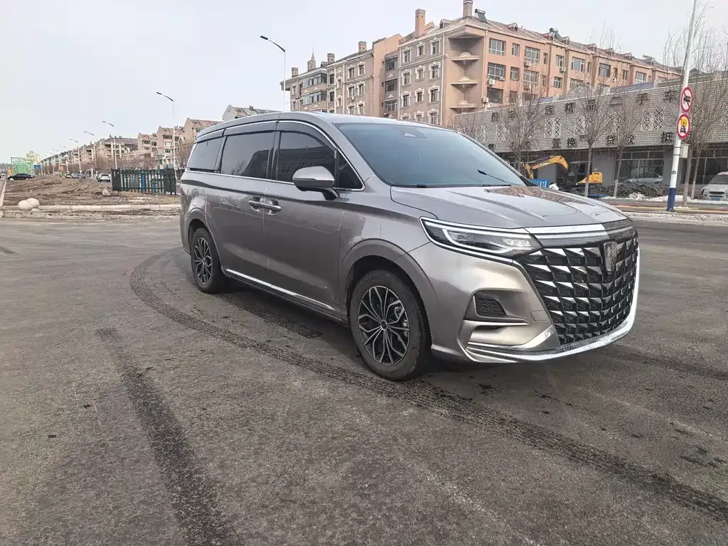 Roewe iMAX8 New Energy 2025 из CN, фото 6